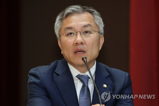 최강욱 더불어민주당 의원  [연합뉴스]